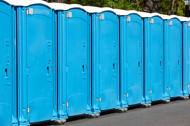 Portable Restroom Setup and Delivery in River Park, FL